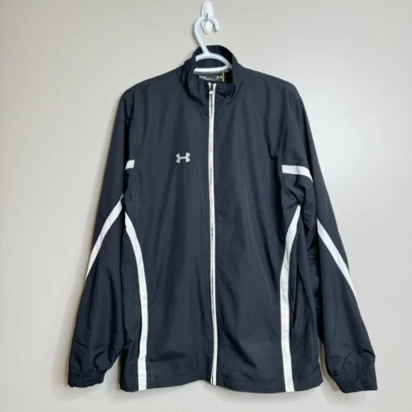 ❄️ Under Armour Men's Black/White Essential Woven Jacket - Picture 3 of 10